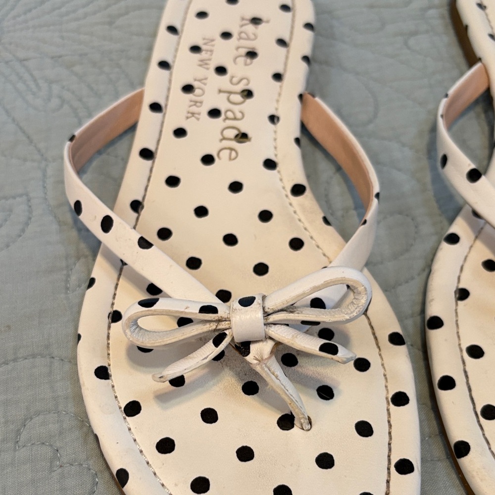 Kate spade petite bow patent leather thong slide sandal - Picture 2 of 7